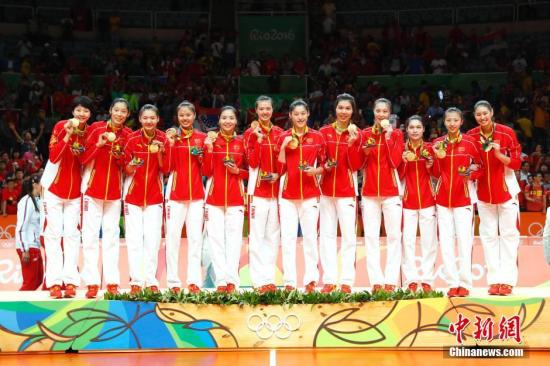 39年前的今天，中国女排首次夺得世界冠军，成为