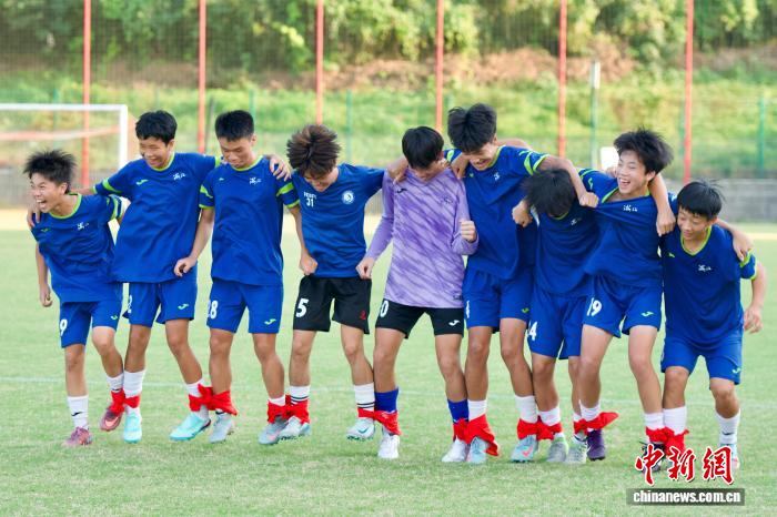 探访浙江足球青训体系：新生力量为何在体教融