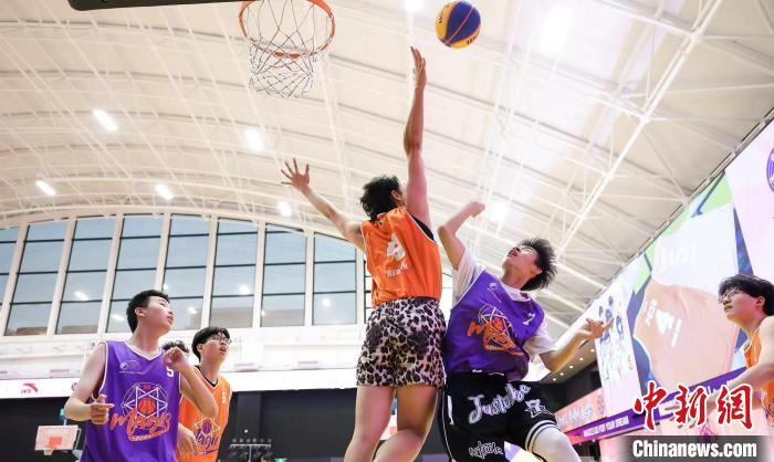 热血青春力挽狂篮：MAGIC3六届上海青少年三对三