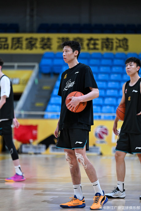 浙江男篮迎战江苏男篮 圣杭体决战一触即发