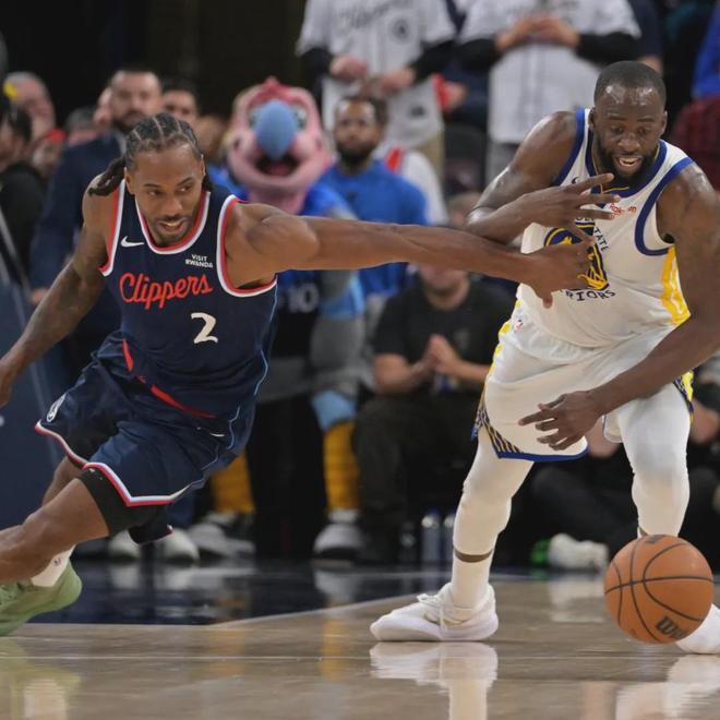 库里绝杀+追梦防守奇袭 勇士逆风翻盘快船夺附加