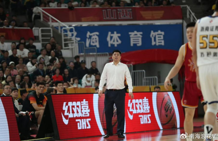 山西男篮主帅潘江禁赛三场影响季后赛 浙江广厦