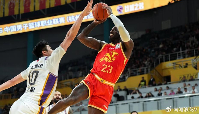 山西男篮主帅潘江禁赛三场影响季后赛 浙江广厦